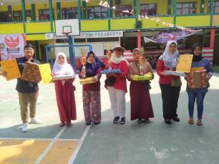 Pembagian Hadiah Tumpeng